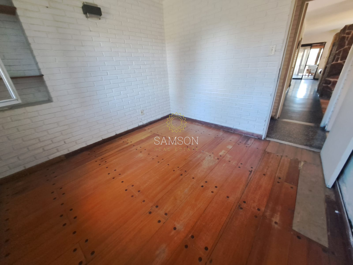 Casa ID.66373 - CASA CON PISCINA EN OPORTUNIDAD EN VENTA CANTEGRIL PUNTA DEL ESTE
