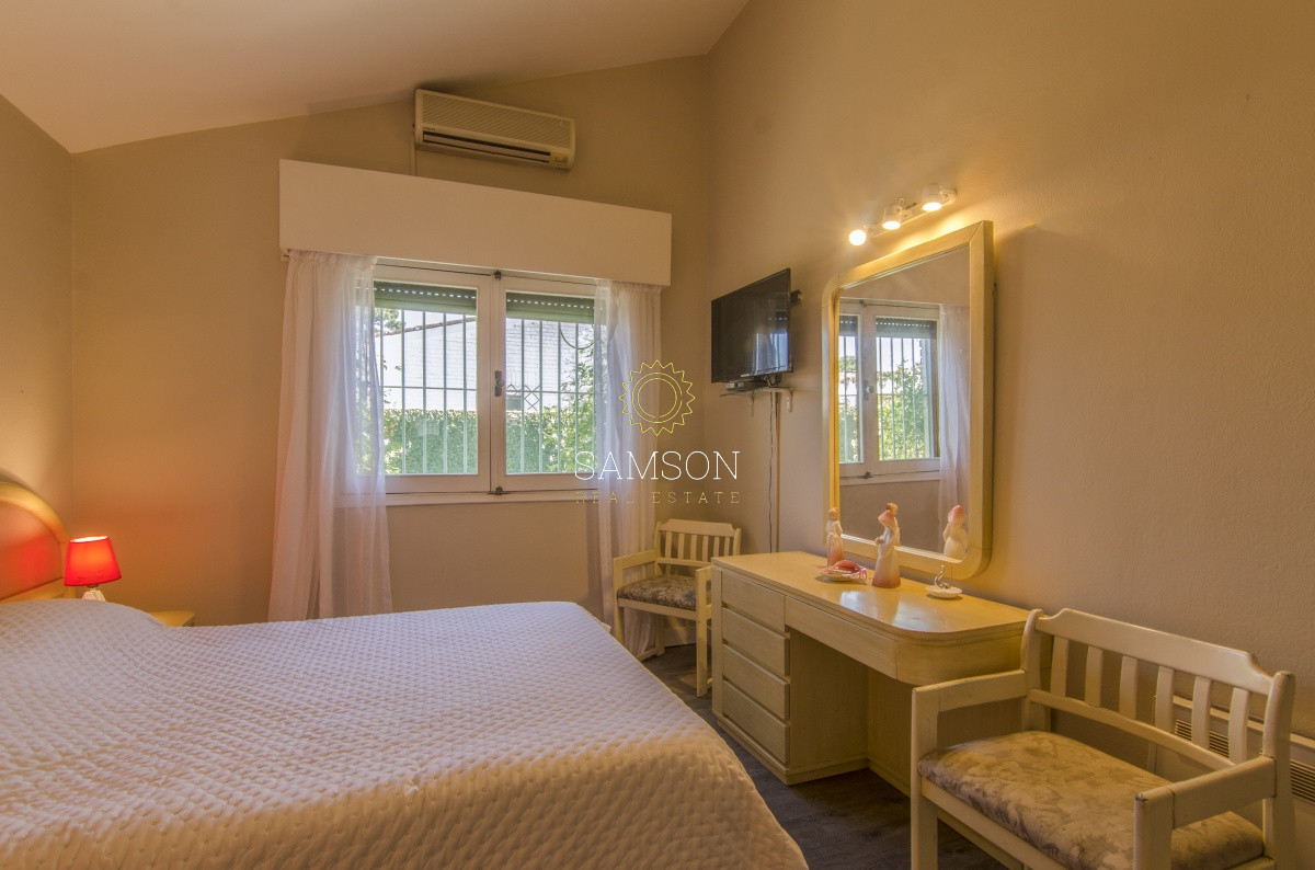 Casa ID.57934 - Casa de 4 dormitorios en venta parada 7 de Playa Mansa Punta del Este