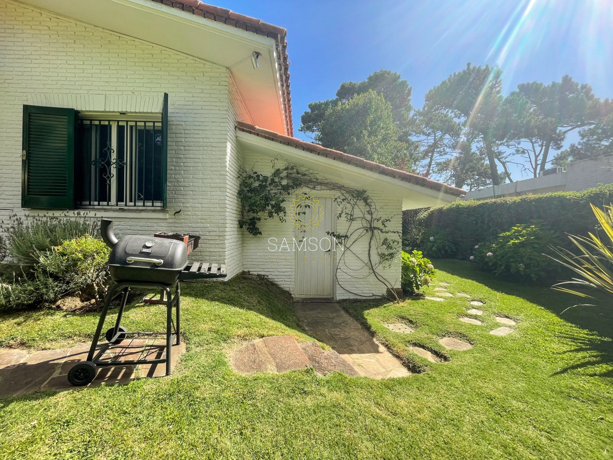 Casa ID.65089 - Casa en Venta barrio  Cantegril Punta del Este