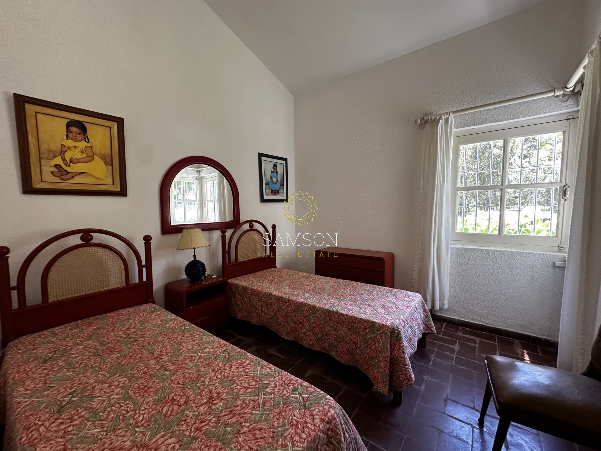 Casa ID.60093 - CASA EN VENTA CON PISCINA 