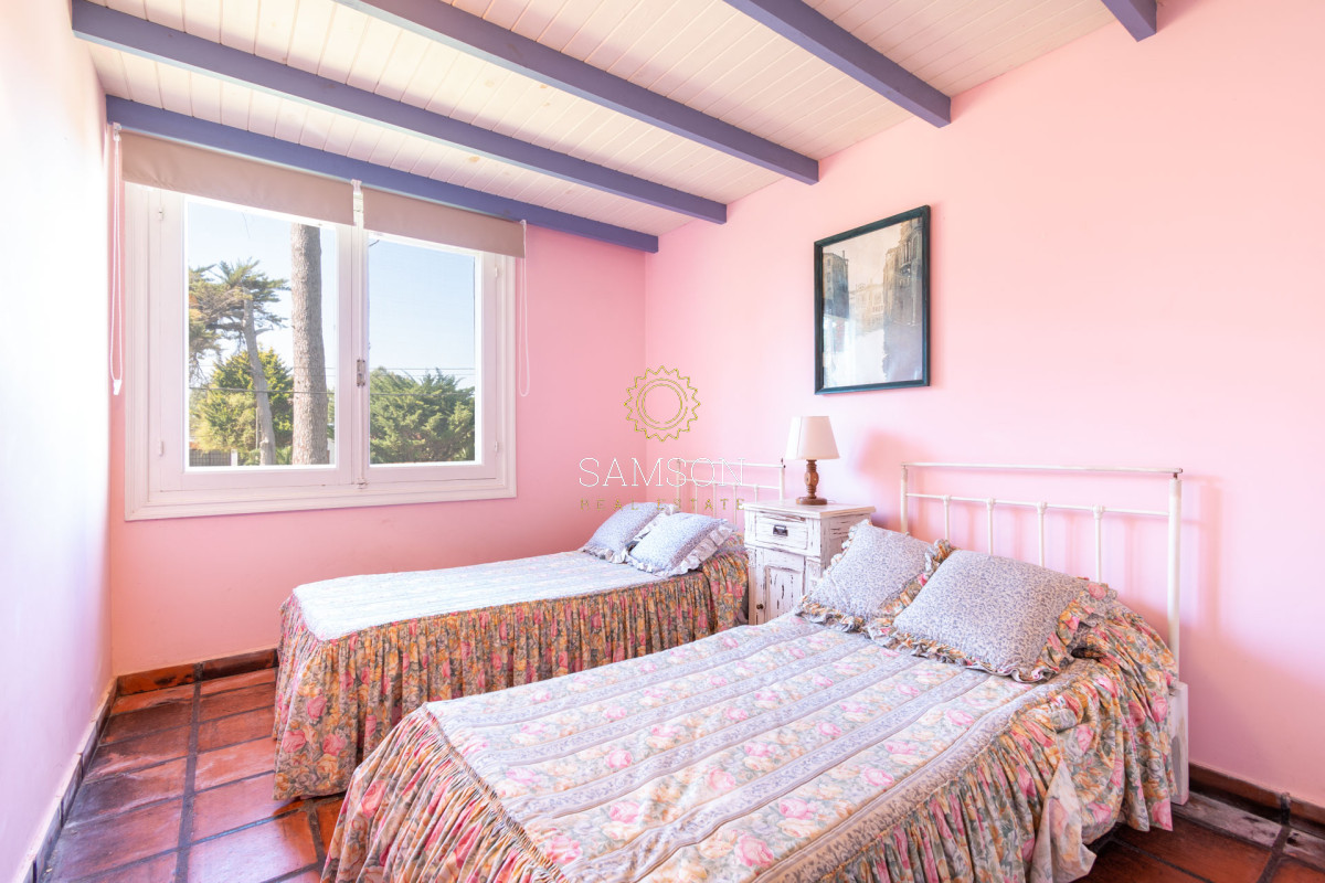 Casa ID.58884 - Casa en venta de 5 dormitorios a metros del Mar, San Rafael, Punta del Este.