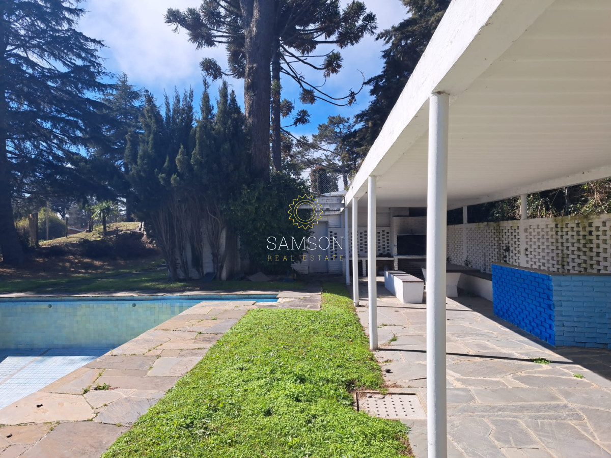 Casa ID.66373 - CASA CON PISCINA EN OPORTUNIDAD EN VENTA CANTEGRIL PUNTA DEL ESTE