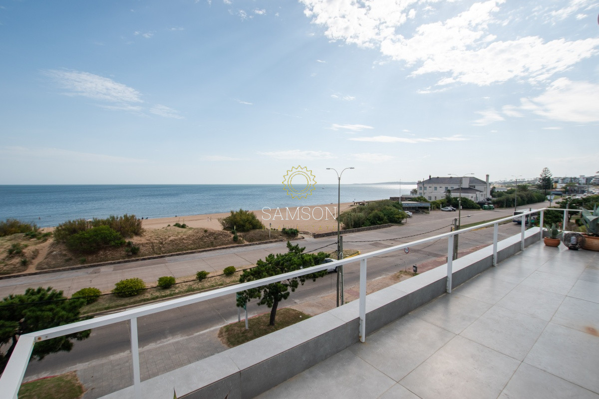 Casa ID.66048 - Casa en Venta frente al mar