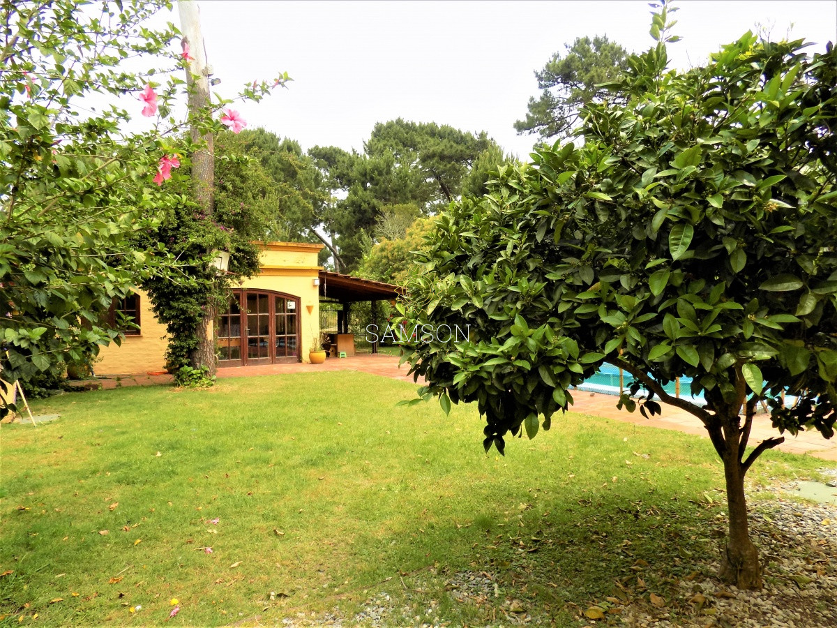Casa ID.120 - Oportunidad en venta casa con piscina 