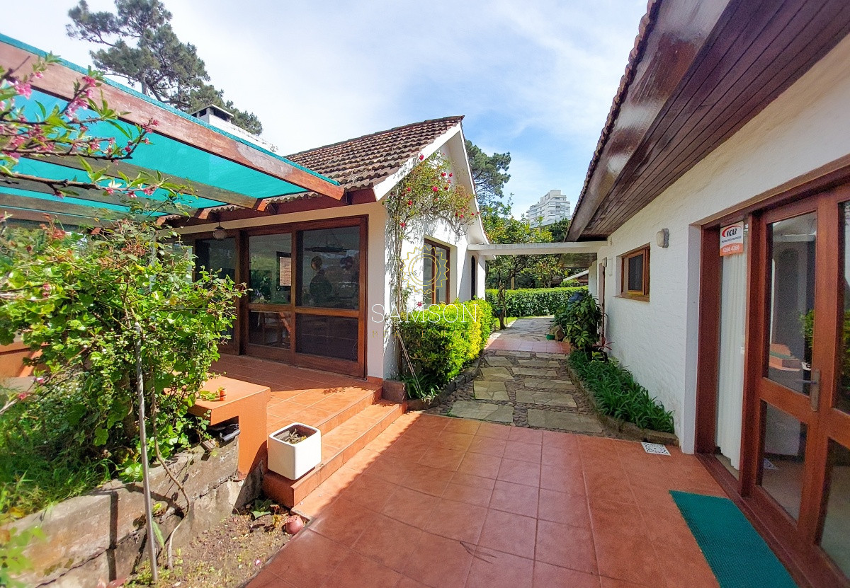 Casa ID.20 - Casa con piscina  en venta San rafael Punta del Este