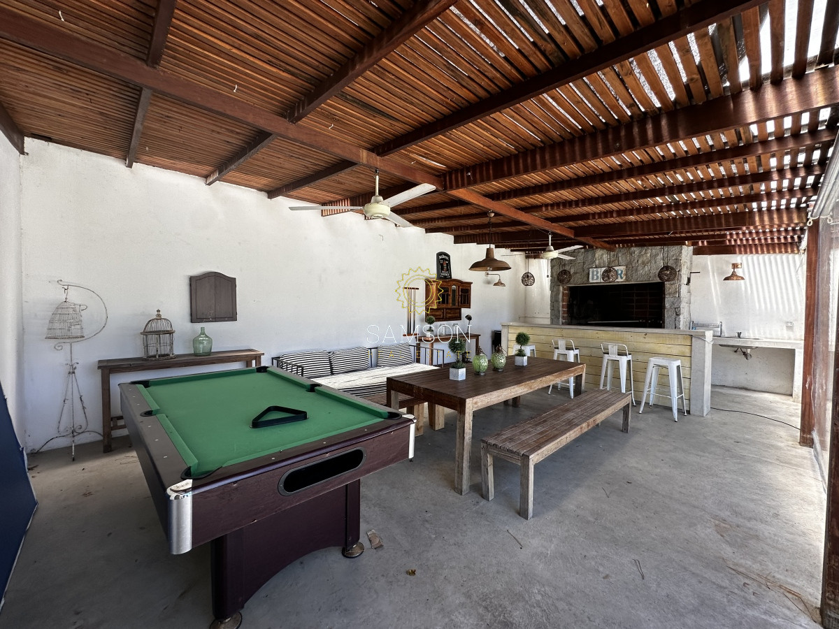 Casa ID.66694 - VENTA CASA CON PISCINA EN PLAYA MANSA 