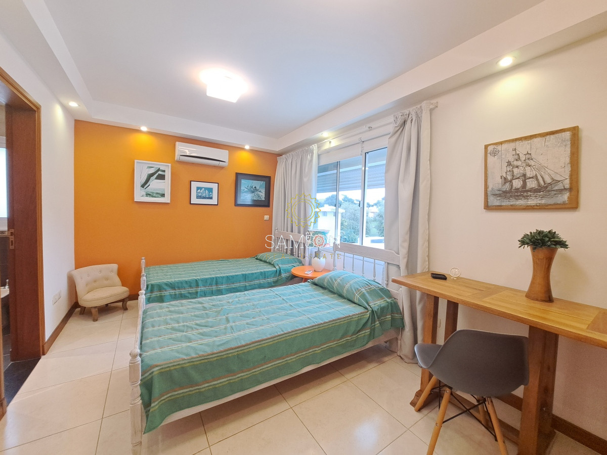 Casa ID.66048 - Casa en Venta frente al mar