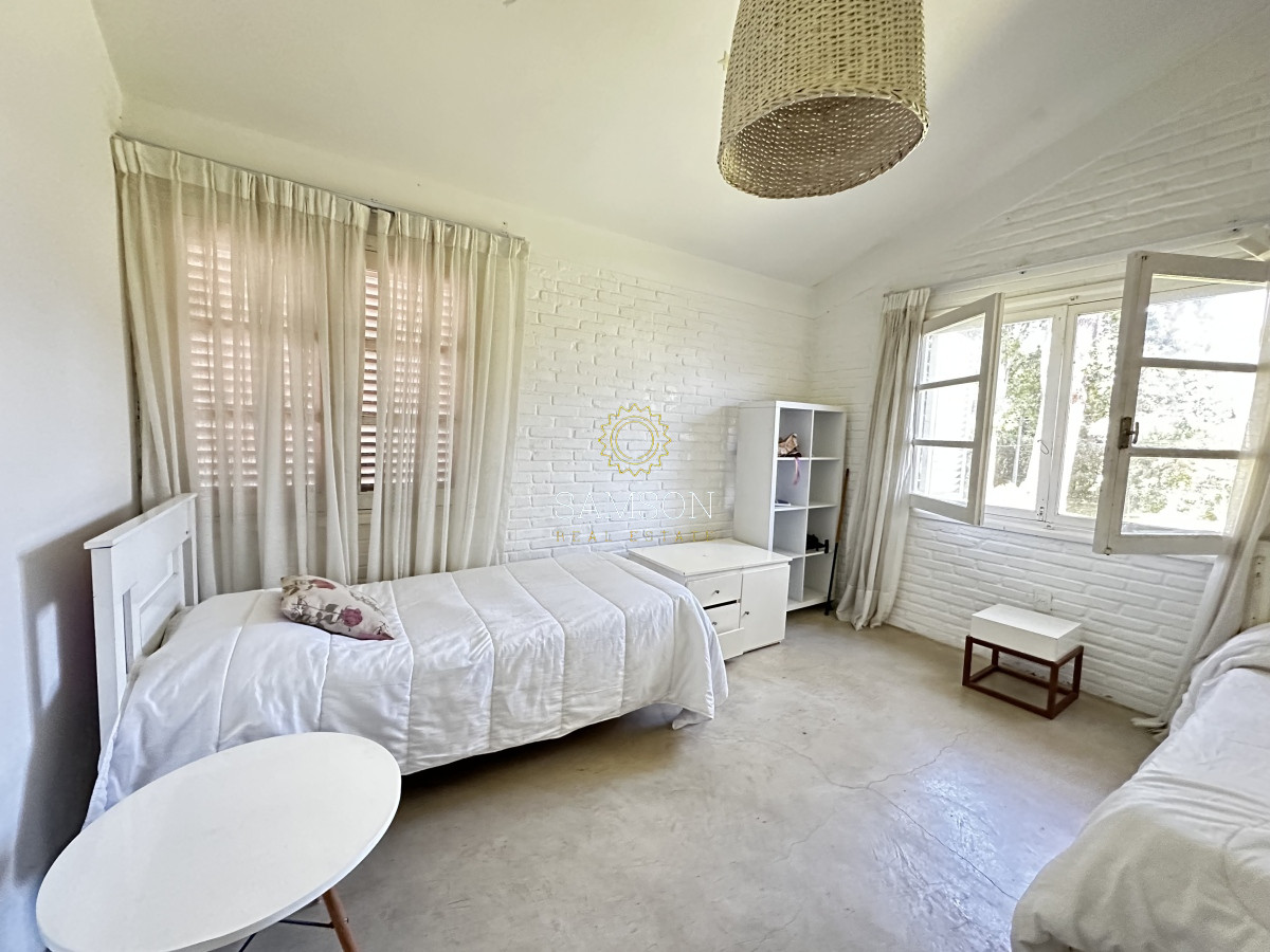 Casa ID.66694 - VENTA CASA CON PISCINA EN PLAYA MANSA 
