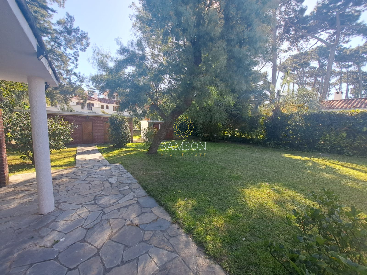Casa ID.66472 - ALQUILER TEMPORAL CASA DE 4 DORMITORIOS EN SAN RAFAEL, PUNTA DEL ESTE