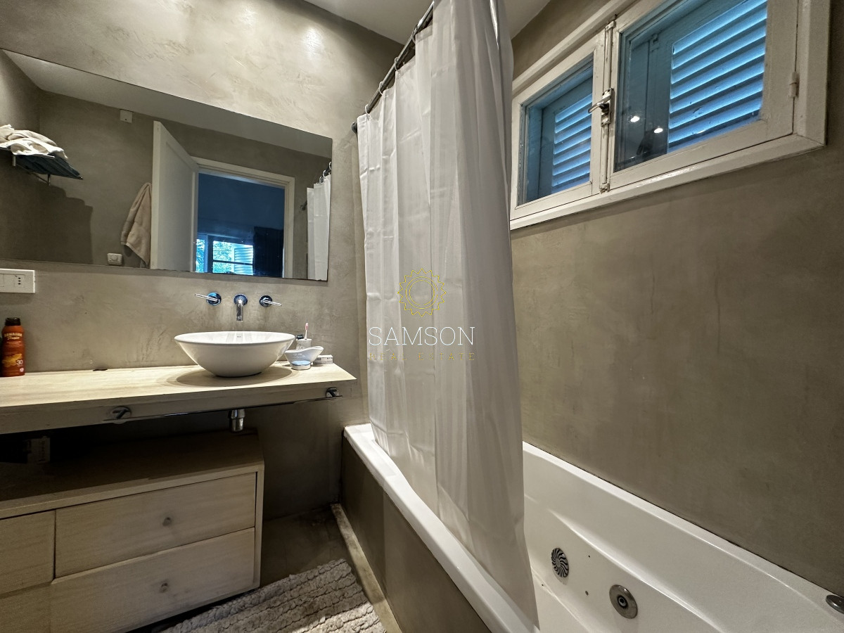 Casa ID.66694 - VENTA CASA CON PISCINA EN PLAYA MANSA 