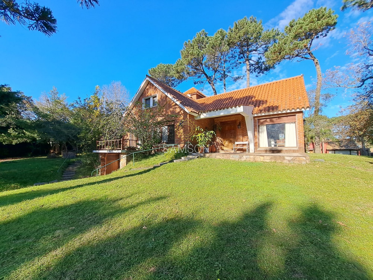 Casa ID.64076 - CASA EN VENTA 4 DORMITORIOS EN SAN RAFAEL, PUNTA DEL ESTE 