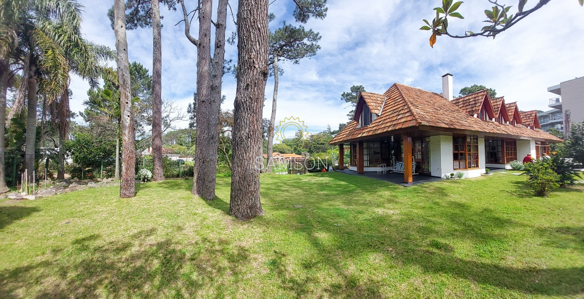 Casa ID.20 - Casa con piscina  en venta San rafael Punta del Este