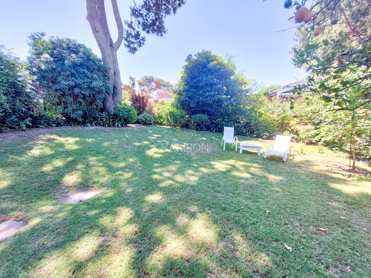 Casa ID.64670 - Venta Casa 2 Dormitorios Playa Mansa Punta del Este 
