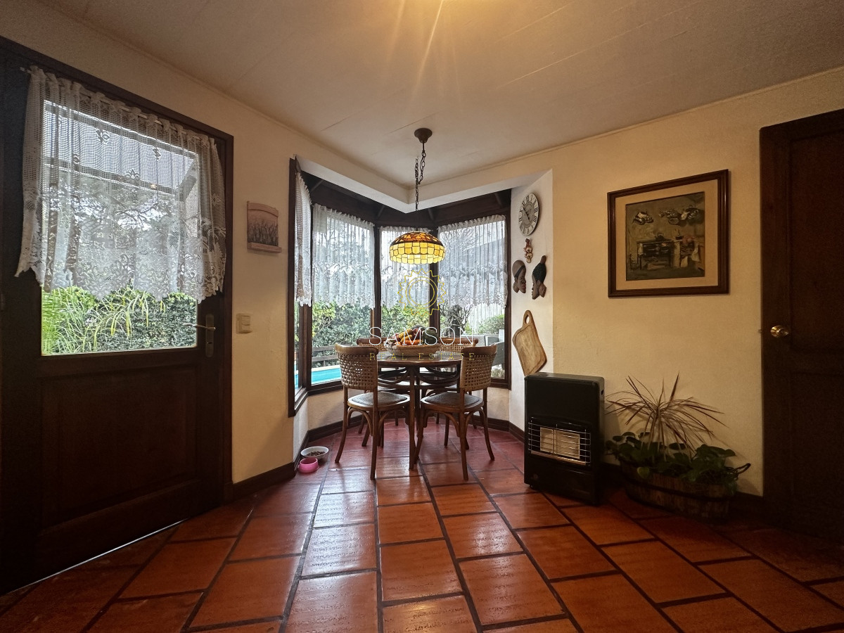Casa ID.66938 - Casa en venta próxima al mar Montoya La barra Punta del Este 