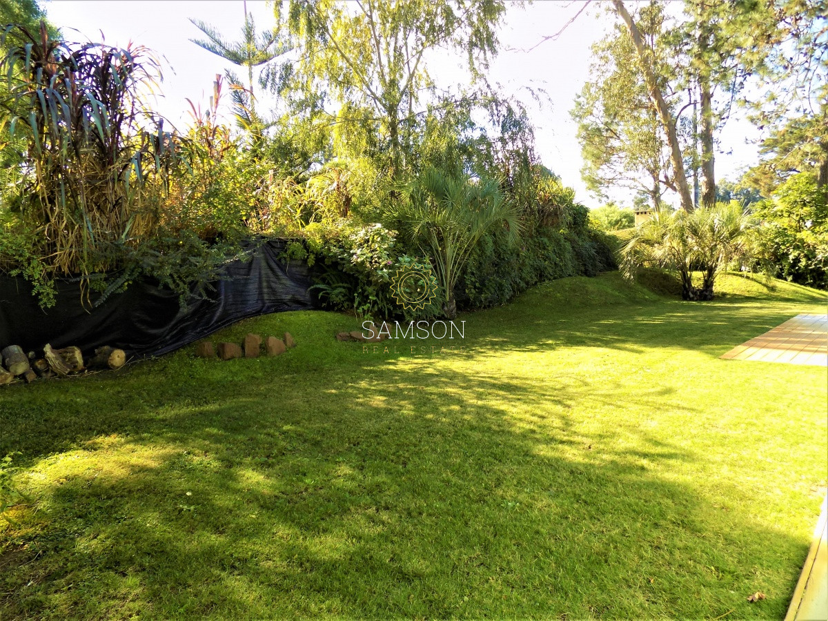 Casa ID.42 - Venta Casa de 4 dormitorios Lugano Punta del Este 