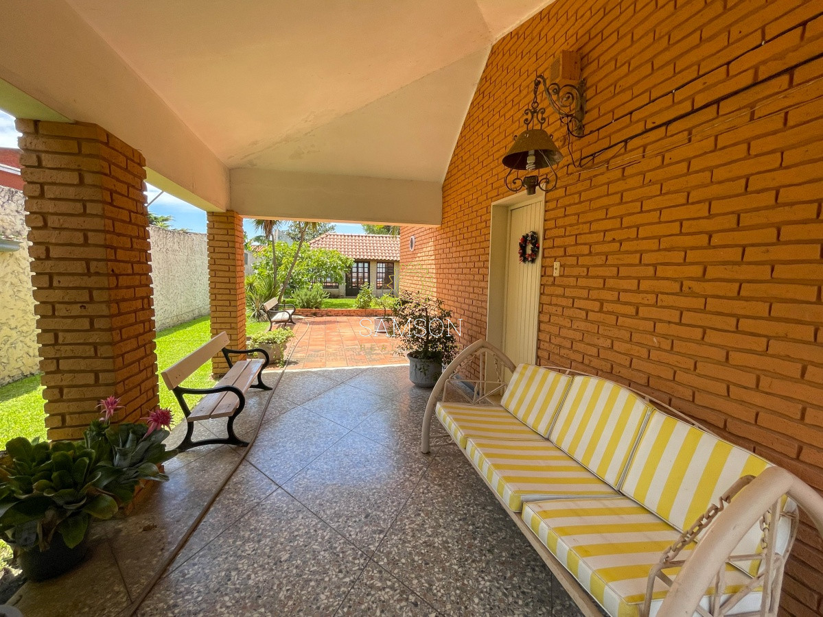 Casa ID.64998 - Lagomar | Casa en venta de 4 dormitorios y piscina 