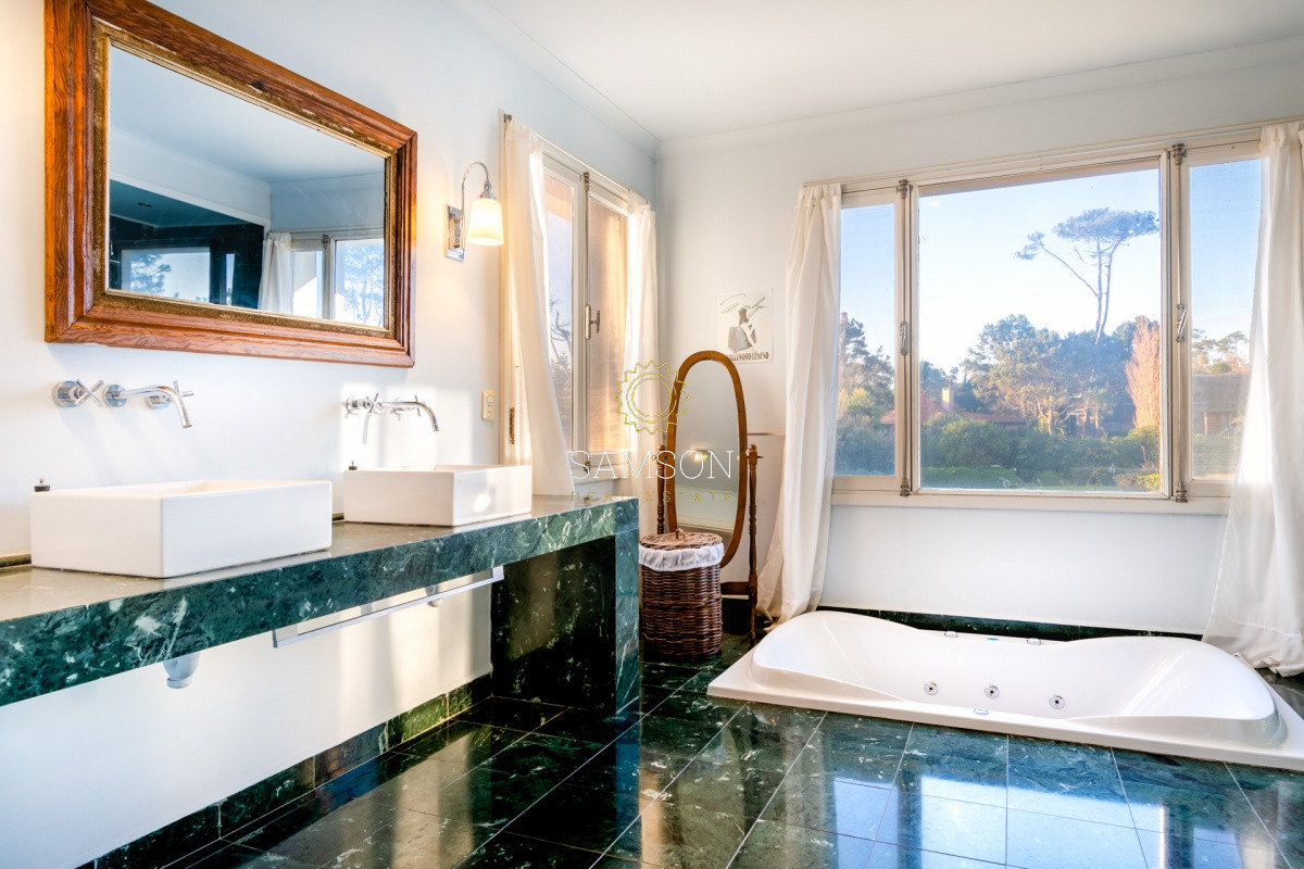 Casa ID.61232 - Mansión frente al Mar Mansa Punta del Este Uruguay