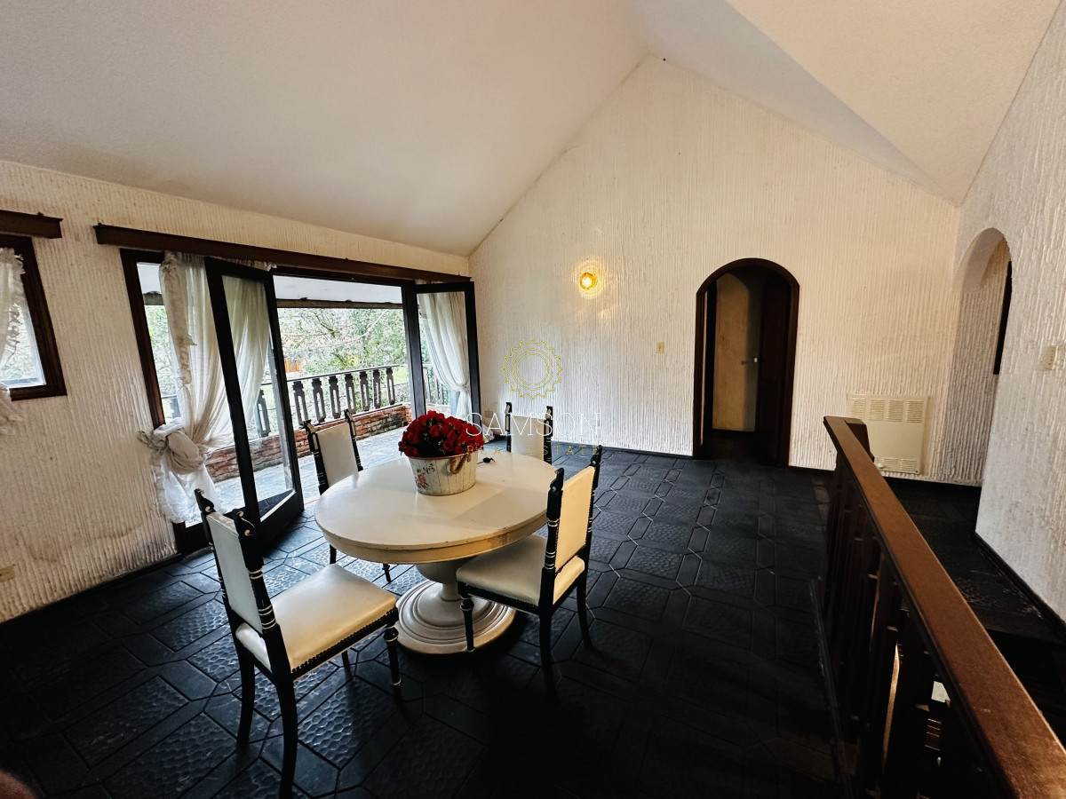 Casa ID.66957 - Casa en venta 4 dormitorios en  Lugano Punta del Este