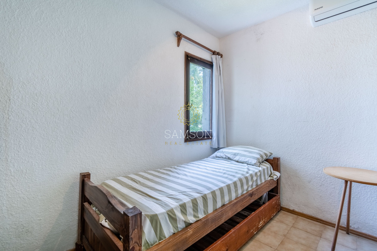 Casa ID.57851 - Oportunidad Casa de 4 dormitorios en venta - Barrio Lugano próximo al punta shopping y zona de colegios