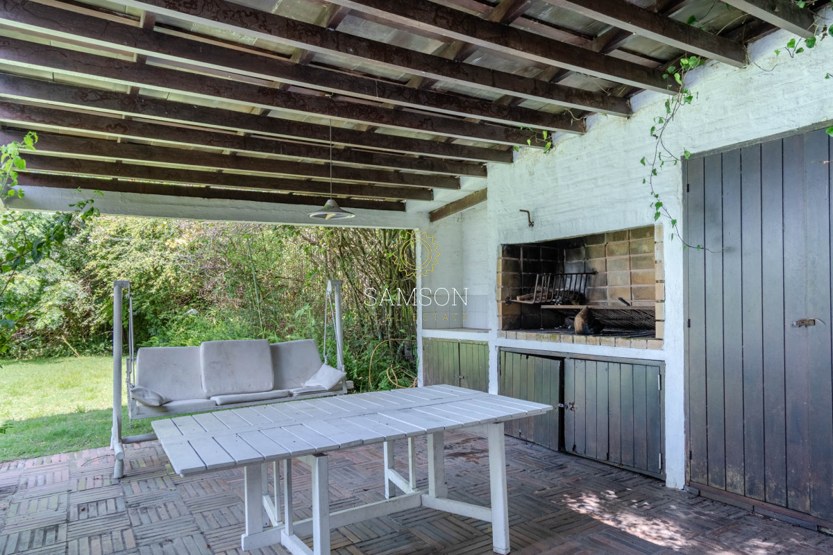 Casa ID.57851 - Oportunidad Casa de 4 dormitorios en venta - Barrio Lugano próximo al punta shopping y zona de colegios