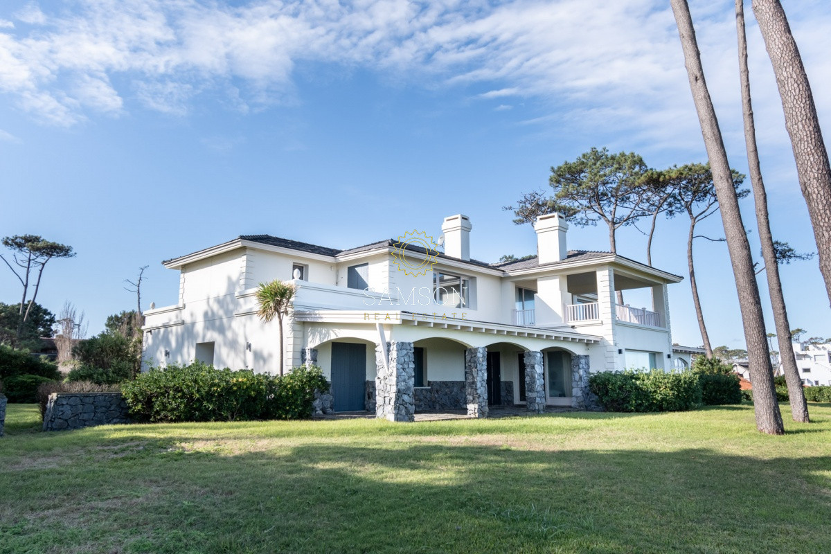 Casa ID.61232 - Mansión frente al Mar Mansa Punta del Este Uruguay