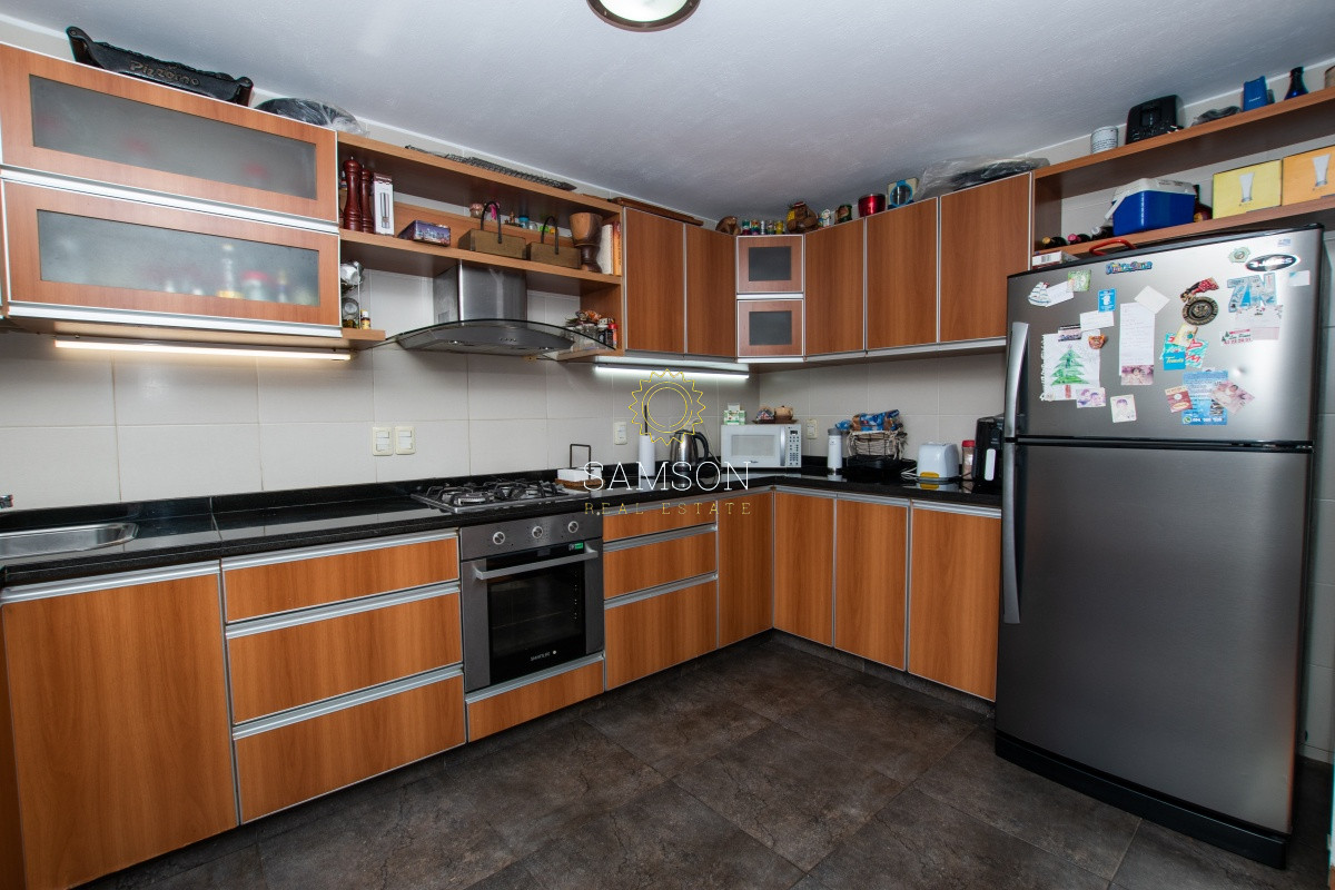 Casa ID.58872 - Venta casa de 5 dormitorio con piscina en Pinares. 