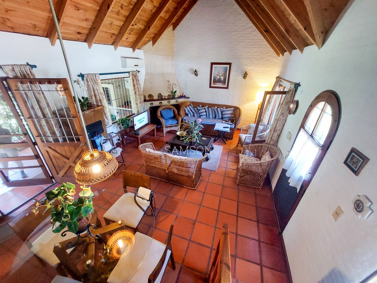 Casa ID.64670 - Venta Casa 2 Dormitorios Playa Mansa Punta del Este 