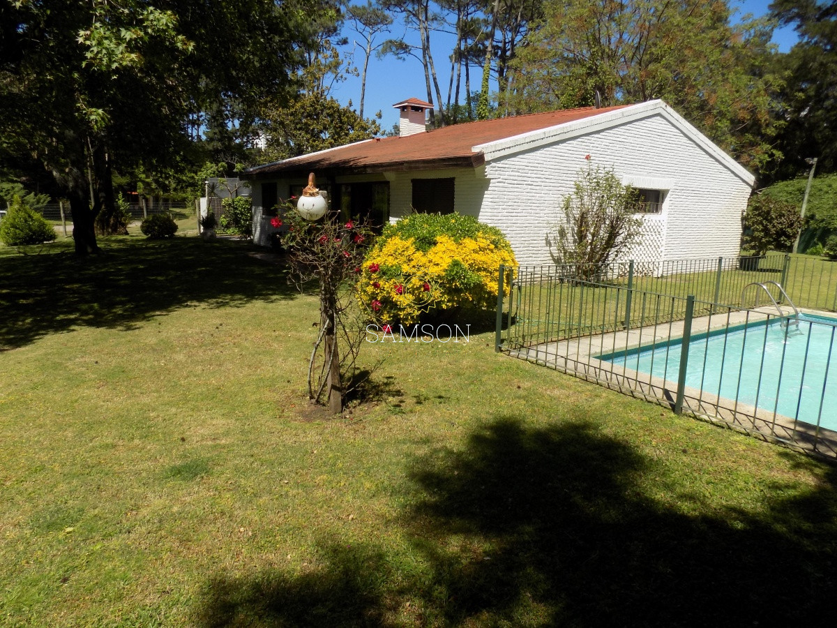 Casa ID.64388 - Venta de casa 4 dormitorios en San Rafael, Punta del Este