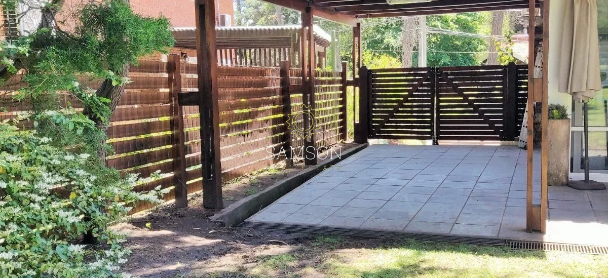 Casa ID.66817 - Casa en venta 3 dormitorios con piscina.