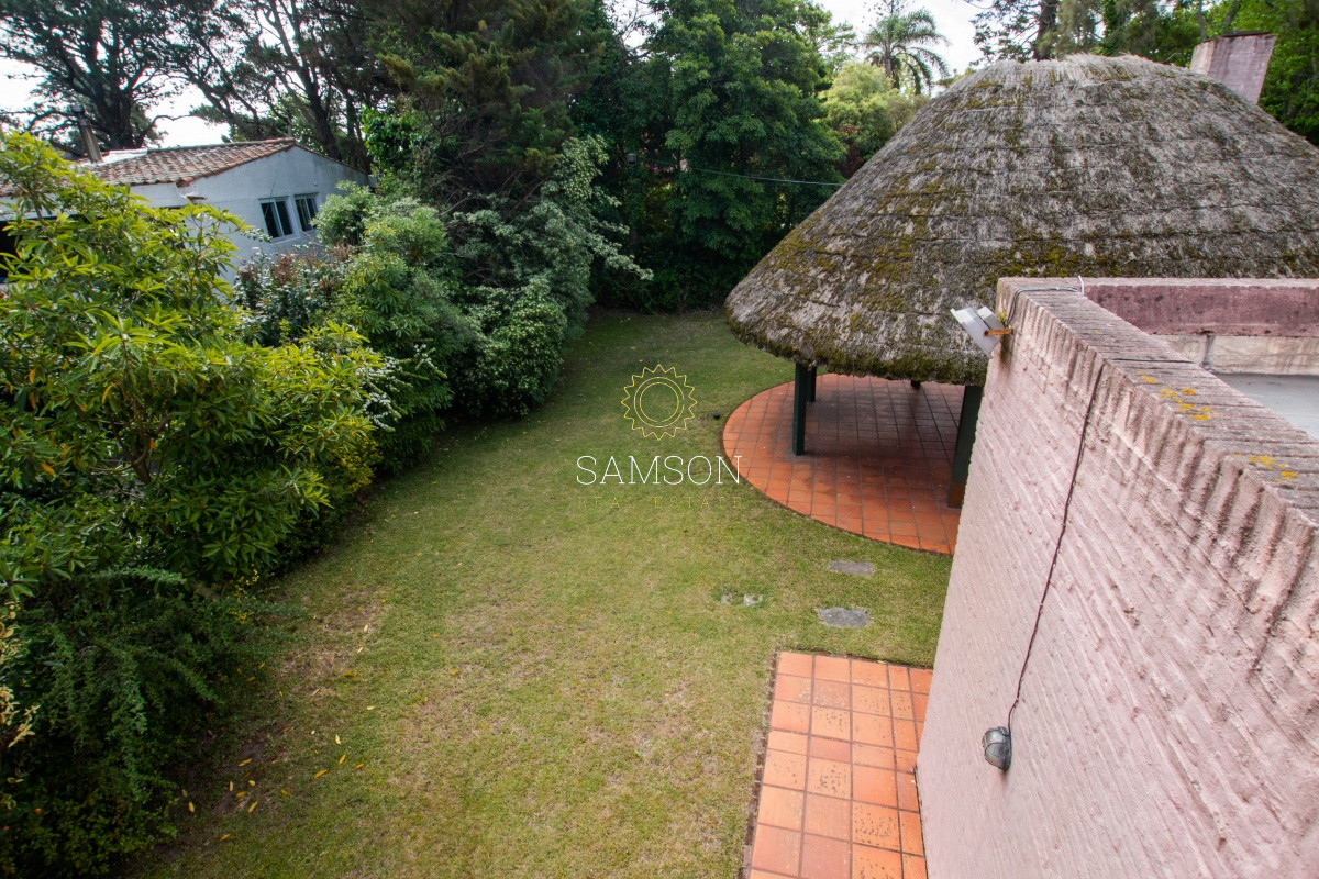 Casa ID.58066 - VENTA DE CASA EN PLAYA MANSA A METROS DEL MAR.