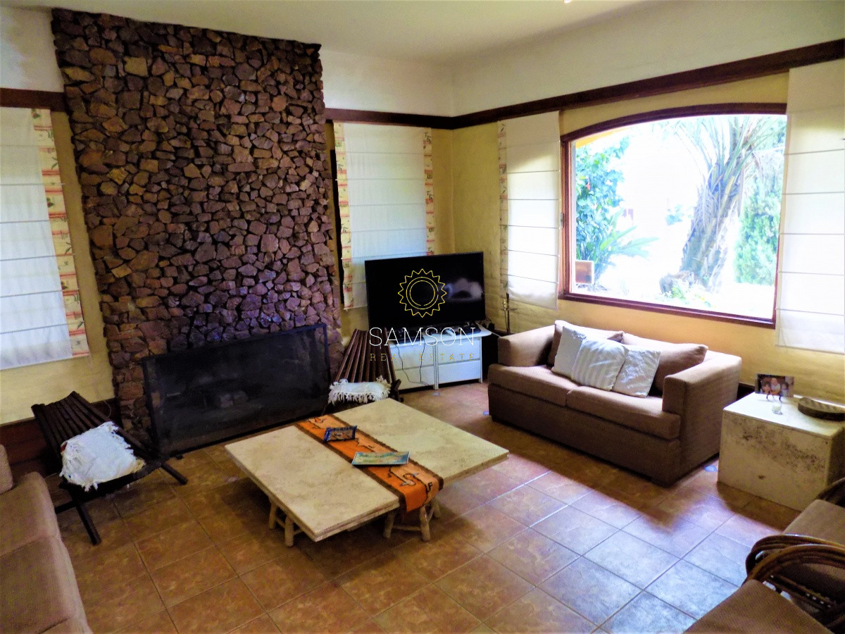 Casa ID.120 - Oportunidad en venta casa con piscina 