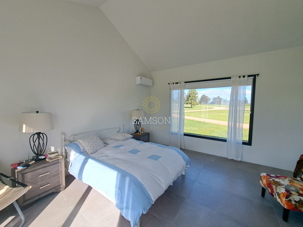 Casa ID.66994 - Casa en alquiler temporal 4 dormitorios en suites Barrio privado El Quijote La barra Punta del Este
