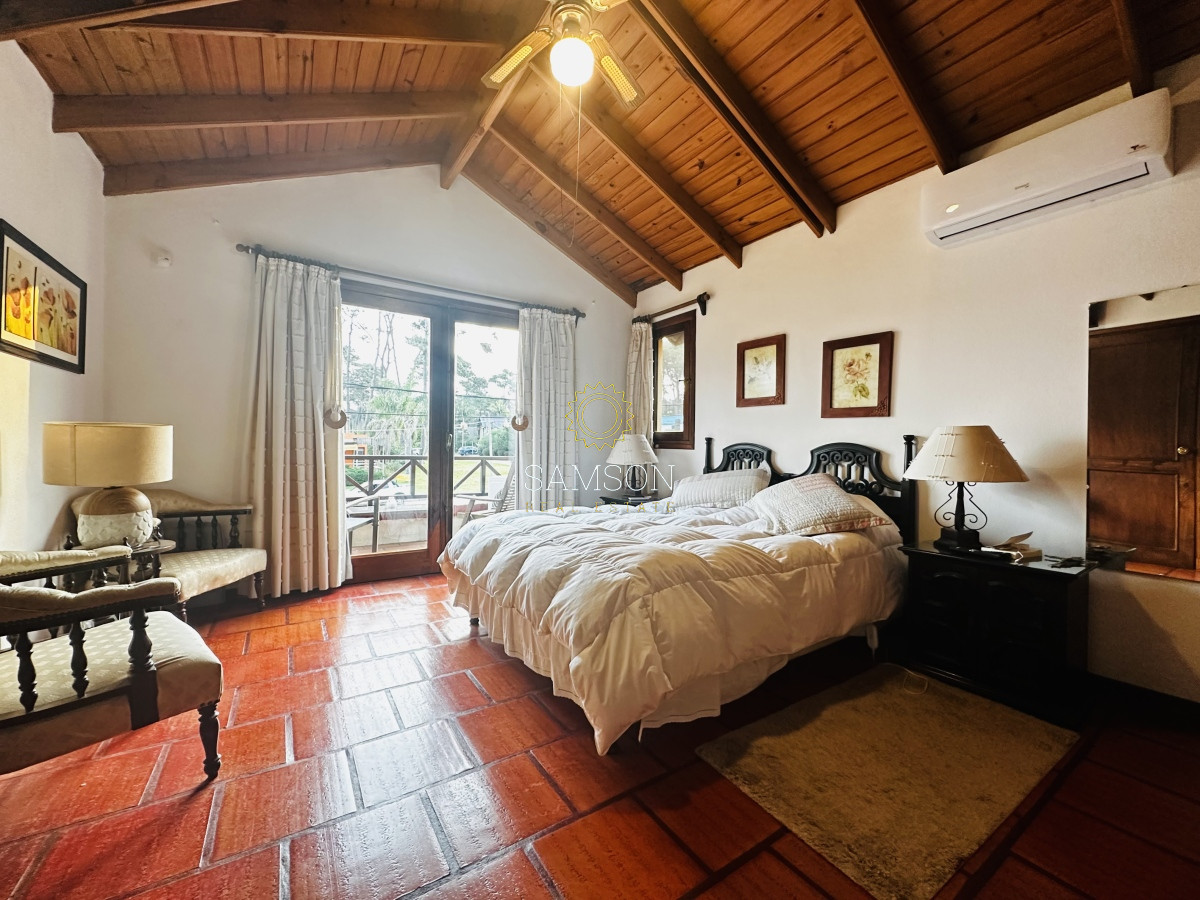 Casa ID.66938 - Casa en venta próxima al mar Montoya La barra Punta del Este 
