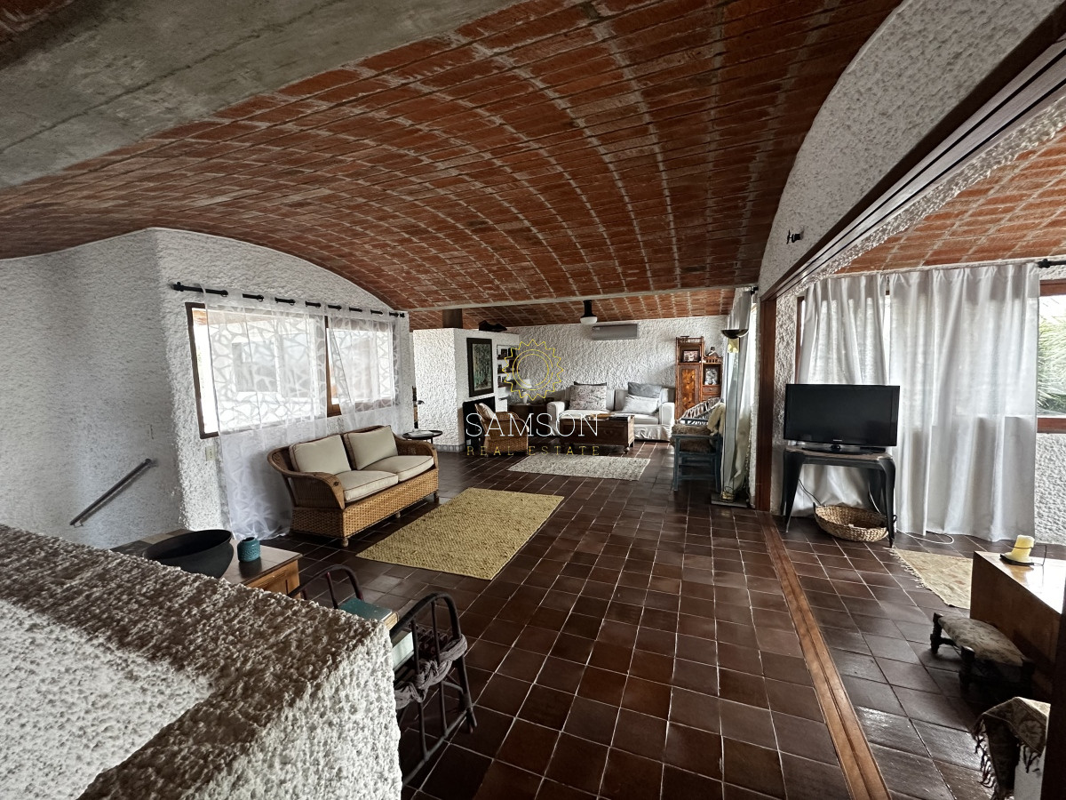 Casa ID.66907 - Casa de 4 dormitorios en venta Zona de Faro Peninsula Punta del Este