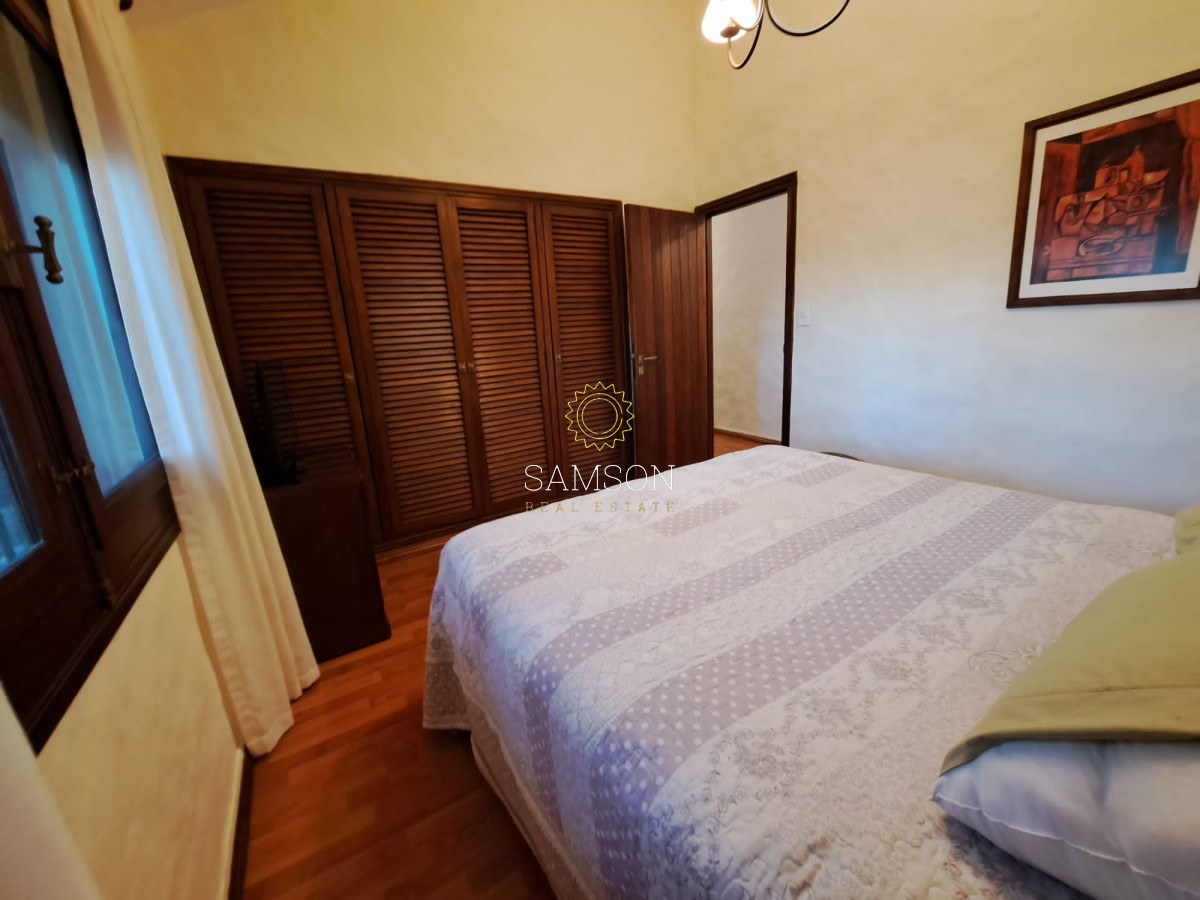 Casa ID.66386 - Casa en venta de 4 Dormitorios y 3 Baños en San Rafael