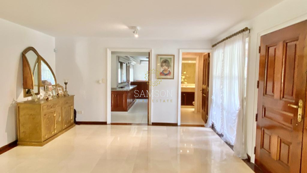 Casa ID.57864 - Casa en Venta Punta del Este - Mansion que abarca una manzana de tierra.