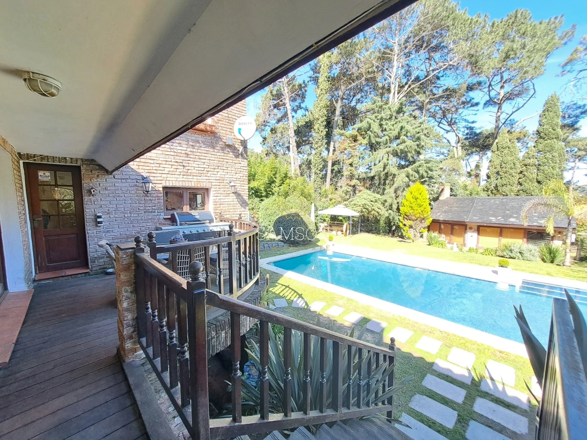 Casa ID.66981 -  Casa con piscina  en venta San Rafael Punta del Este 