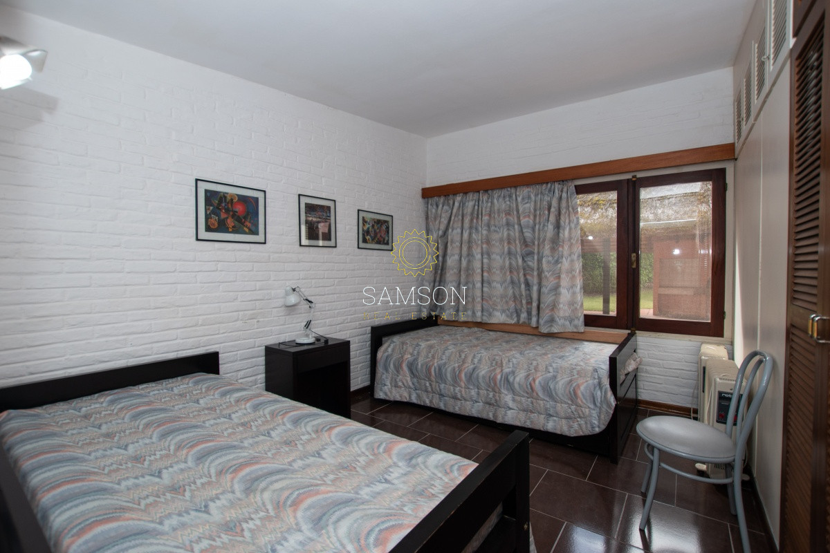 Casa ID.58066 - VENTA DE CASA EN PLAYA MANSA A METROS DEL MAR.