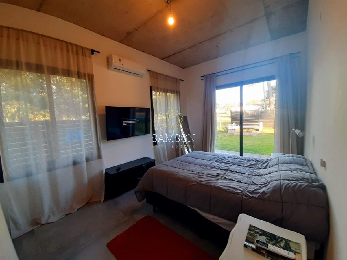 Casa ID.65960 - Venta casa 3 dormitorios en Beverly Hills con piscina climatizada. 