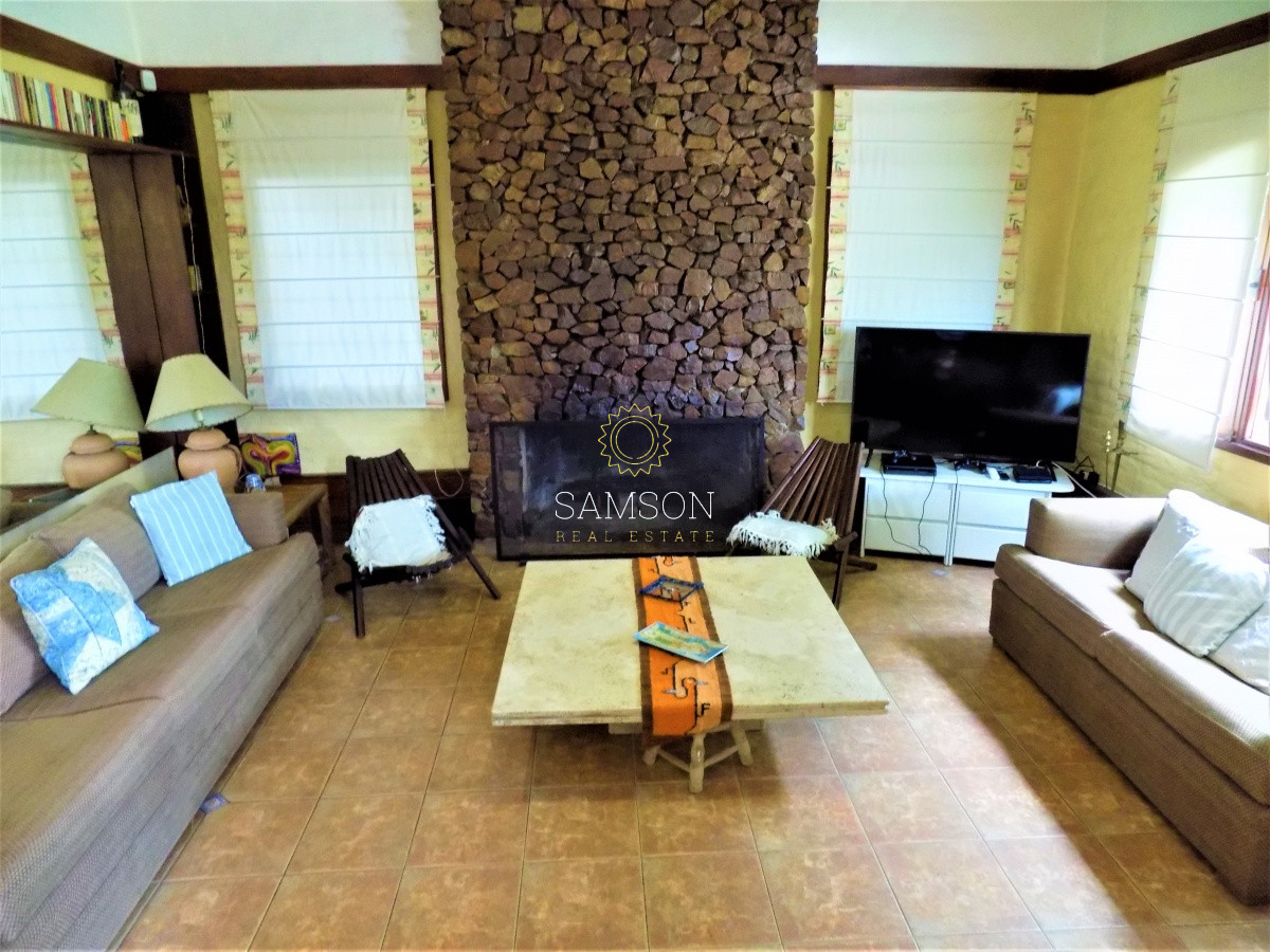 Casa ID.120 - Oportunidad en venta casa con piscina 