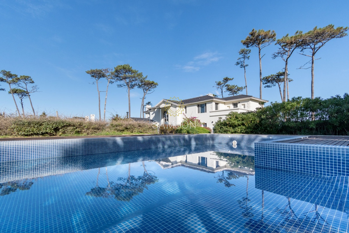 Casa ID.61232 - Mansión frente al Mar Mansa Punta del Este Uruguay