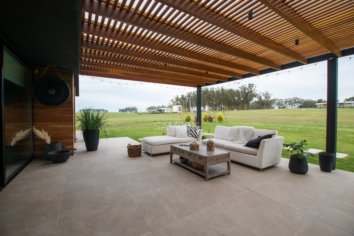 Casa ID.66057 - VENTA CASA DE 2 DORMITORIOS EN LAGUNA DE LOS CISNES, MALDONADO