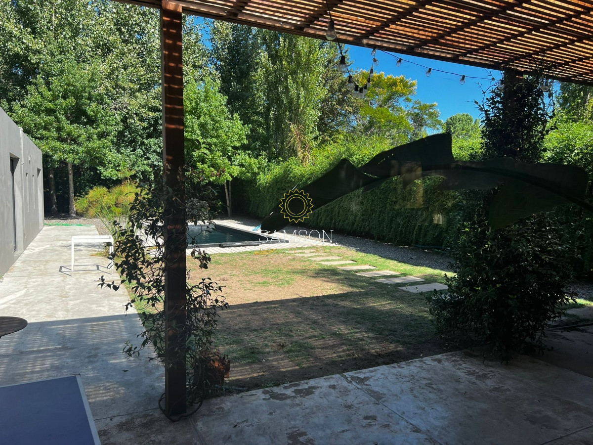Casa ID.63748 - Casa Estilo Moderno En Barrio Privado La Arbolada Punta del Este