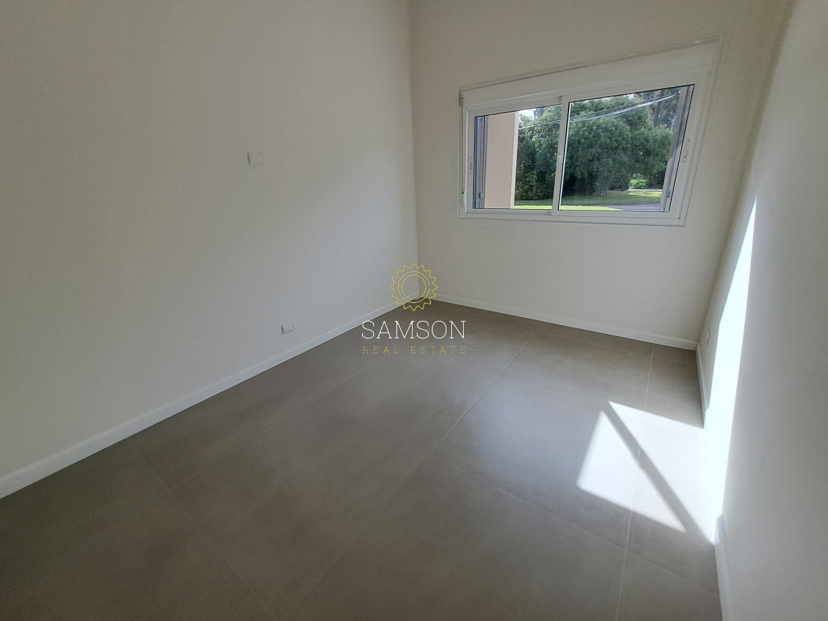 Casa ID.66431 - Casa Moderna en venta barrio Golf  Punta del Este
