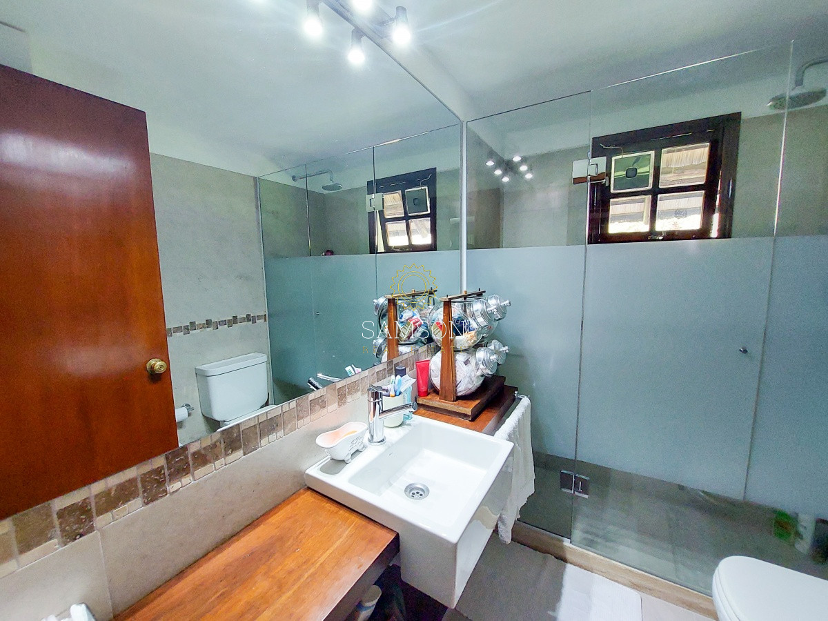 Casa ID.57995 - Venta Casa de 3 Dormitorios con Piscina Climatizada en Pinares, Punta del Este