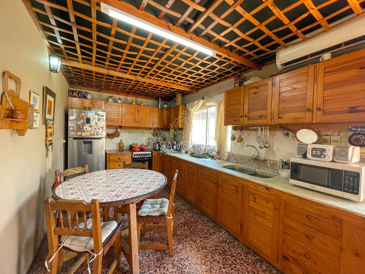 Casa ID.64998 - Lagomar | Casa en venta de 4 dormitorios y piscina 
