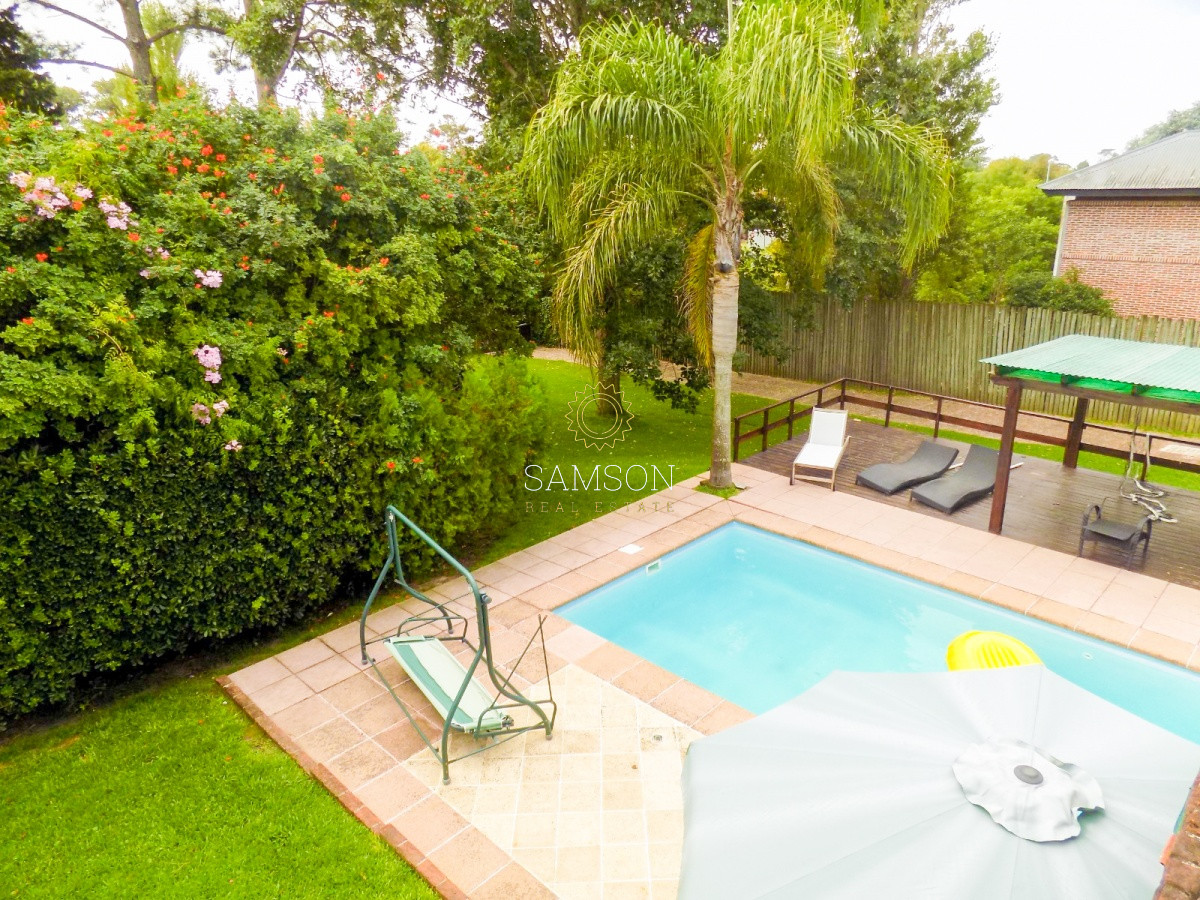 Casa ID.58797 - Casa en venta 5 dormitorios barrio Cantegril, Punta del Este