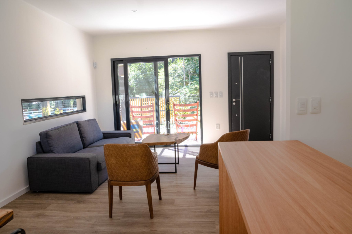Casa ID.66529 - VENTA DE CASA A ESTRENAR EN PINARES, PUNTA DEL ESTE 
