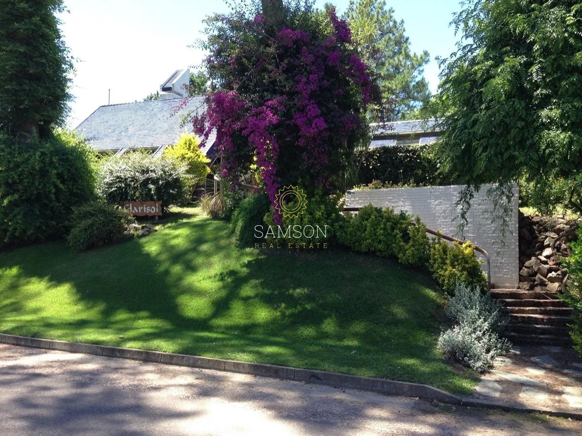 Casa ID.58765 - Casa en venta 3 dormitorios barrio cantegril Punta del Este