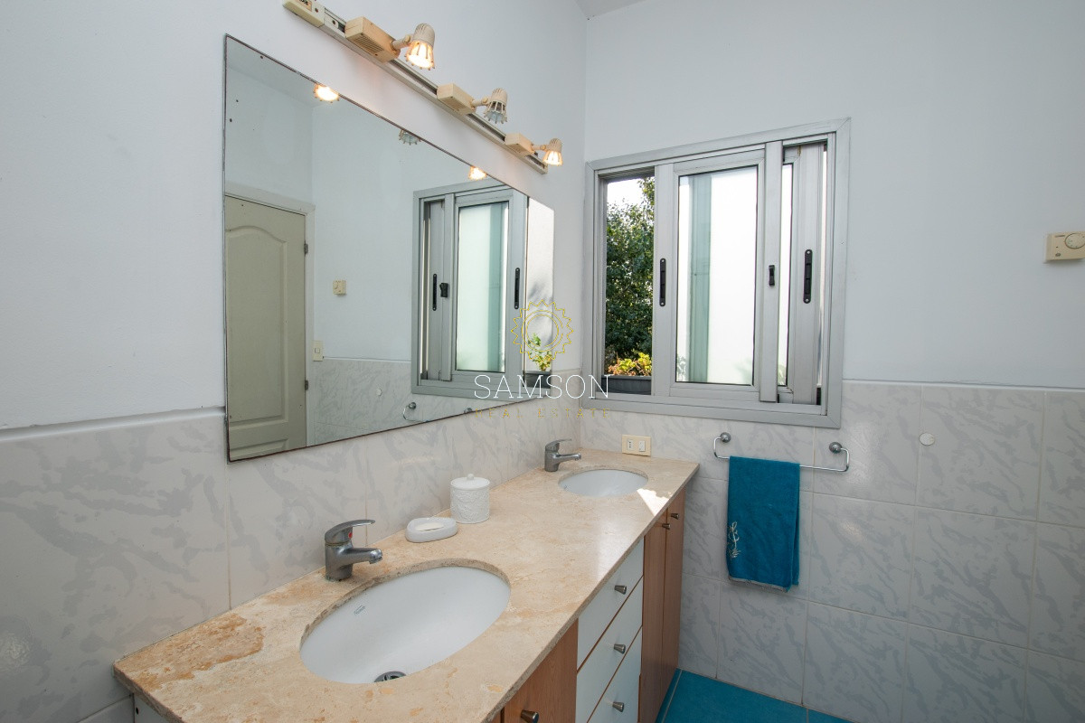 Casa ID.66049 - VENTA CASA DE 3 DORMITORIOS A METROS DEL MAR, PLAYA MANSA, PUNTA DEL ESTE